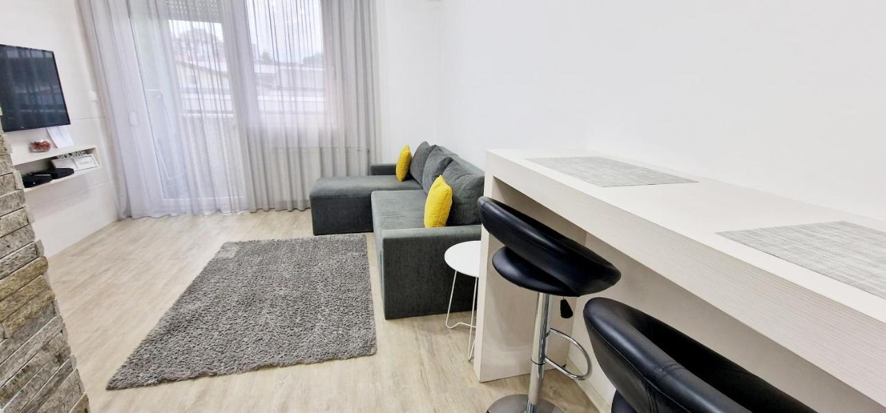 Studio 7 โนวีซาด ภายนอก รูปภาพ